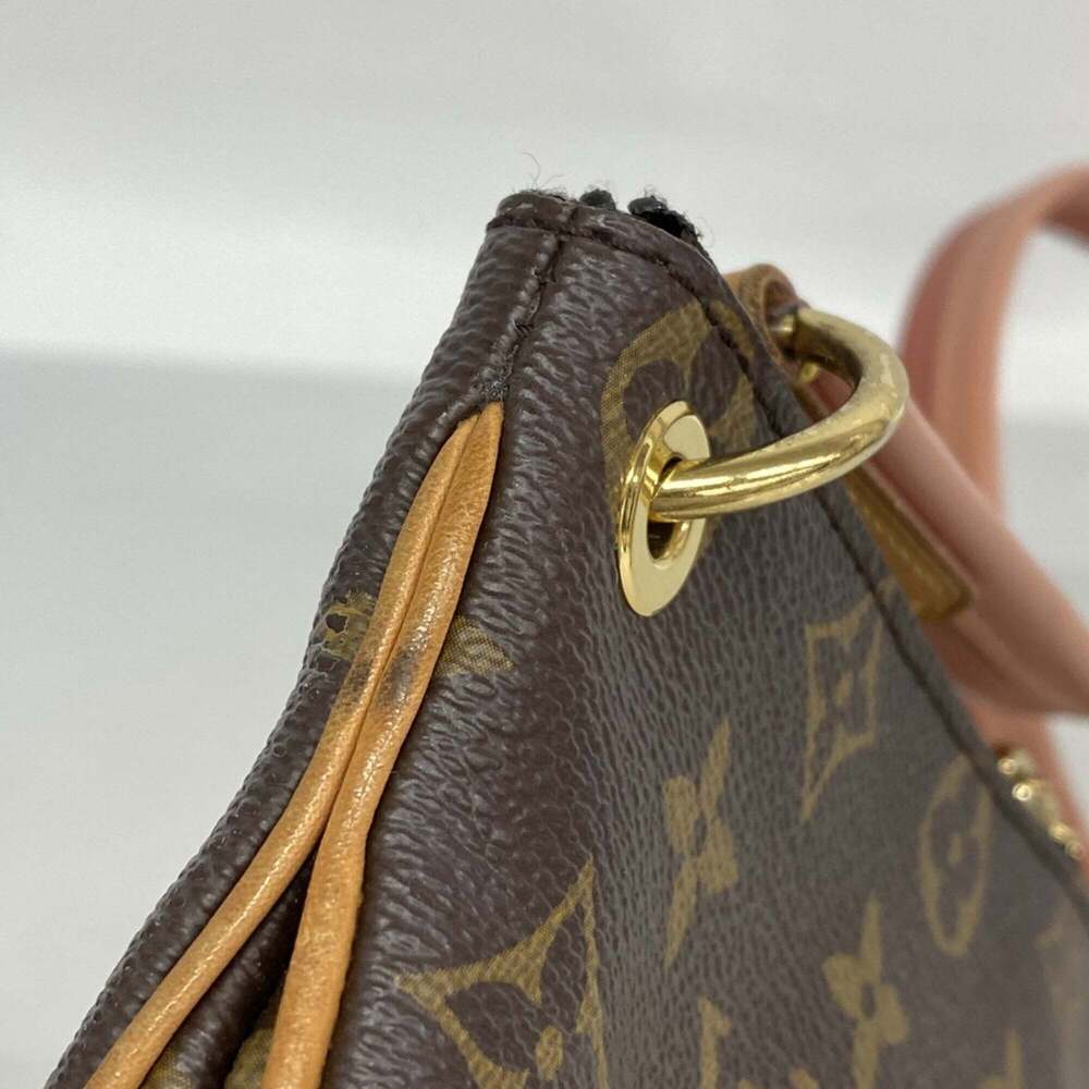 LOUIS VUITTON Brown Monogram Shoulder Bag - Picture 6 of 10